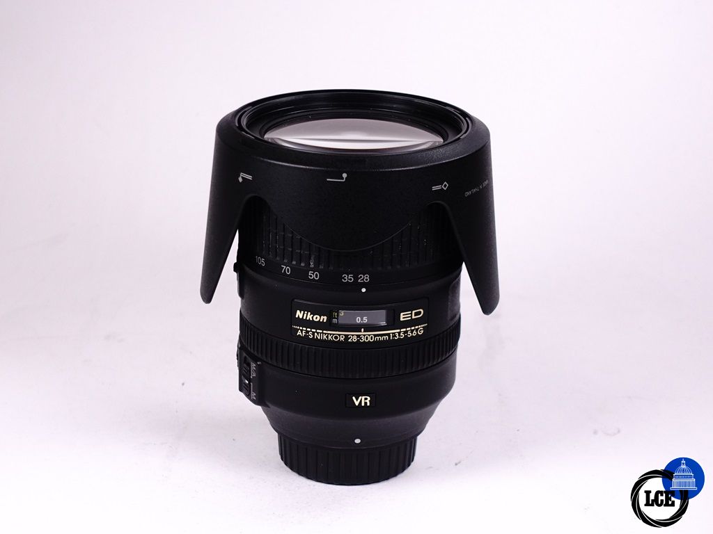 Nikon 28-300MM f3.5-5.6g ed vr af-s